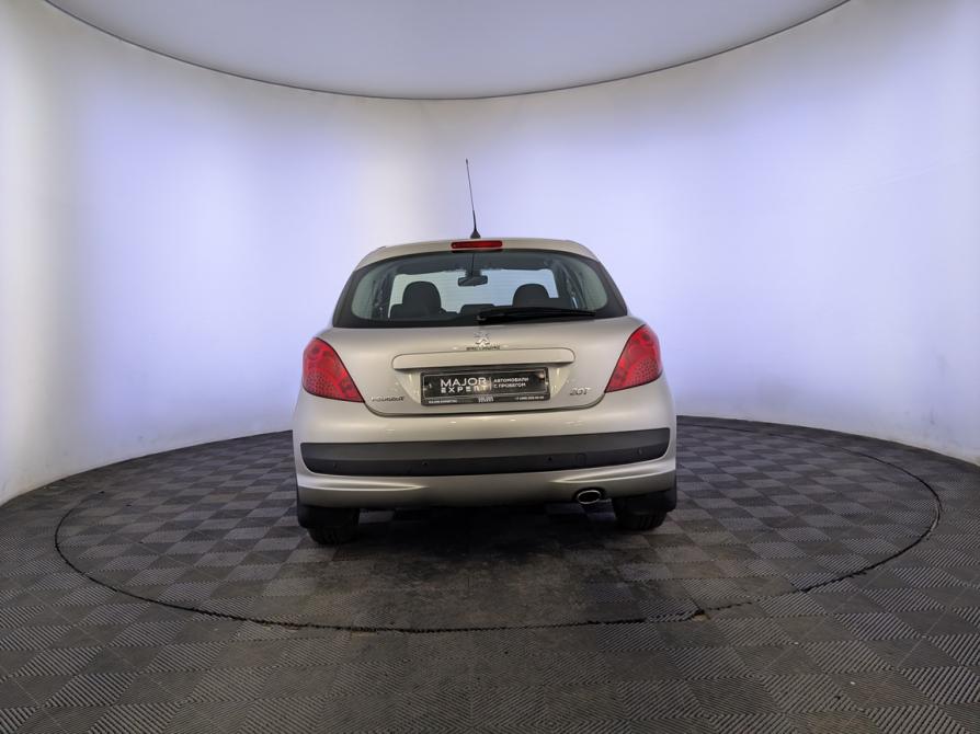 Peugeot 207 I Москва  - изображение 6