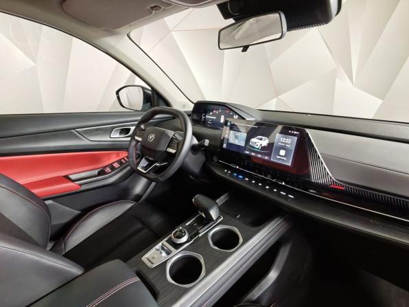 Changan UNI-S I с пробегом 2024 года, цена 2 100 000 рублей, 10580 км, внедорожник, Автокод Объявления