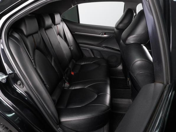 Toyota Camry VIII (XV70) с пробегом 2019 года, цена 2 645 000 рублей, 161732 км, седан, Автокод Объявления