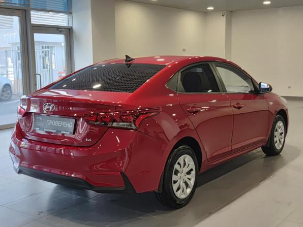 Hyundai Solaris II с пробегом 2017 года, цена 1 185 000 рублей, 190228 км, седан, Автокод Объявления
