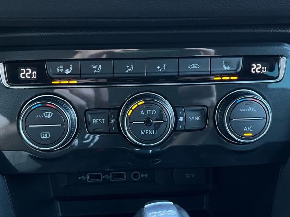 Volkswagen Tiguan II с пробегом 2018 года, цена 2 300 000 рублей, 202289 км, внедорожник, Автокод Объявления