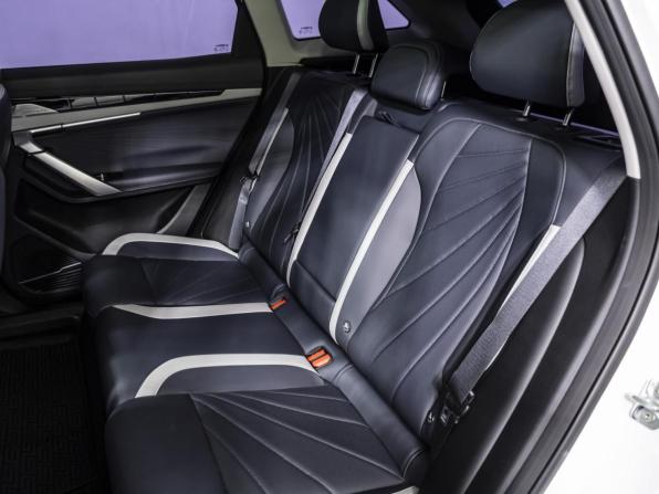 Geely Atlas II с пробегом 2023 года, цена 2 858 000 рублей, 46000 км, внедорожник, Автокод Объявления