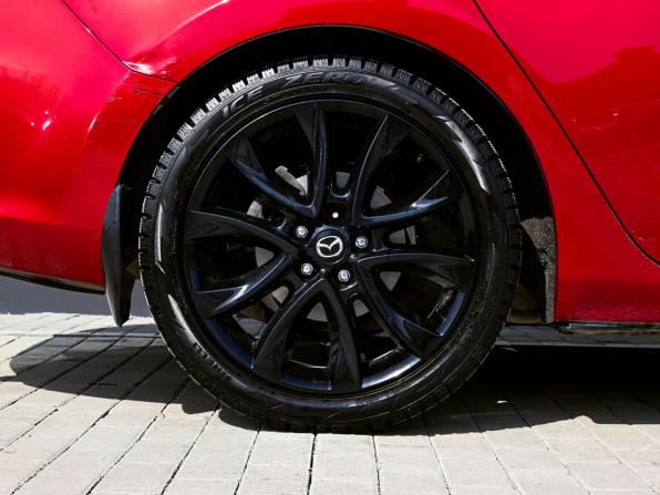 Mazda 6 III (GJ) Рестайлинг с пробегом 2015 года, цена 1 710 000 рублей, 209132 км, седан, Автокод Объявления