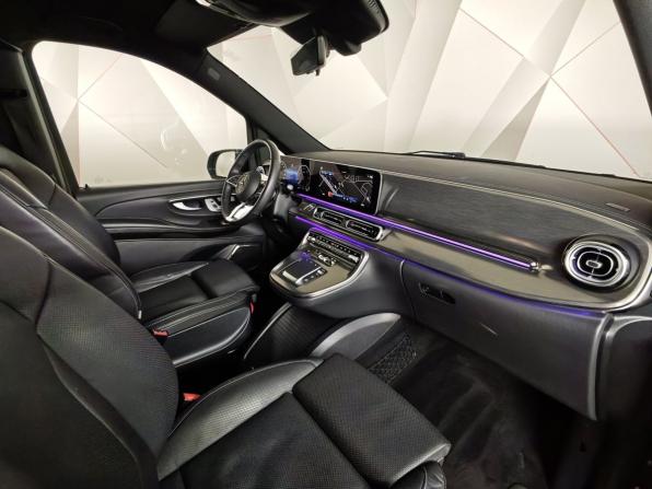 Mercedes-Benz V-Класс III (W447) Рестайлинг 2 с пробегом 2025 года, цена 11 461 000 рублей, 16524 км, минивэн, Автокод Объявления