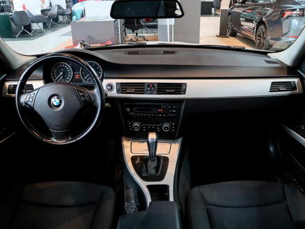 BMW 3 серии V (E90/E91/E92/E93) Рестайлинг с пробегом 2011 года, цена 1 120 000 рублей, 207729 км, седан, Автокод Объявления