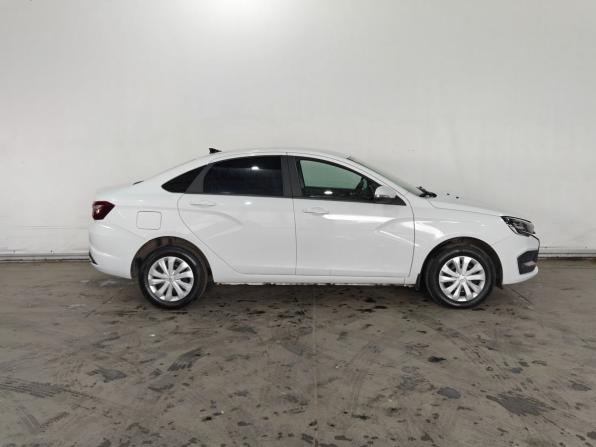 Lada (ВАЗ) Vesta I Рестайлинг (NG) с пробегом 2024 года, цена 1 340 000 рублей, 31570 км, седан, Автокод Объявления