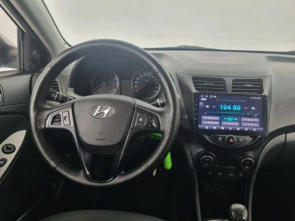 Hyundai Solaris I Рестайлинг с пробегом 2016 года, цена 800 000 рублей, 199433 км, седан, Автокод Объявления