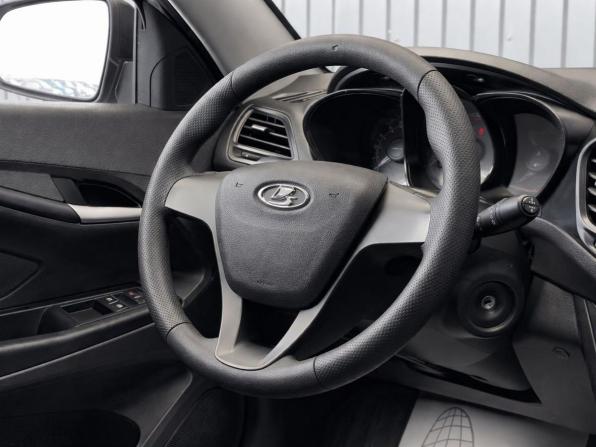Lada (ВАЗ) Vesta I с пробегом 2021 года, цена 1 057 000 рублей, 102900 км, седан, Автокод Объявления