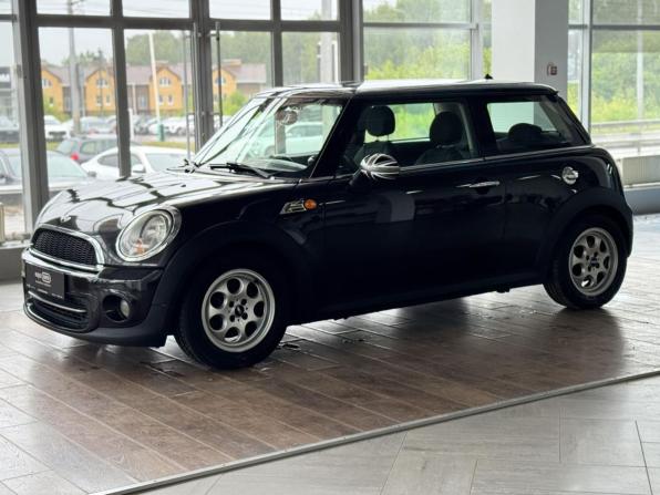 Mini Hatch II (R56) Рестайлинг с пробегом 2013 года, цена 859 000 рублей, 177000 км, хэтчбек, Автокод Объявления