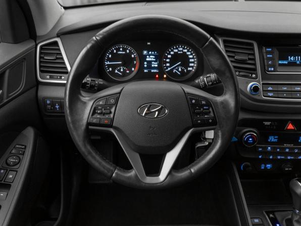 Hyundai Tucson III с пробегом 2016 года, цена 2 340 000 рублей, 50129 км, внедорожник, Автокод Объявления