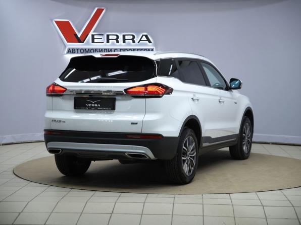 Geely Atlas Pro с пробегом 2023 года, цена 1 990 000 рублей, 52250 км, внедорожник, Автокод Объявления