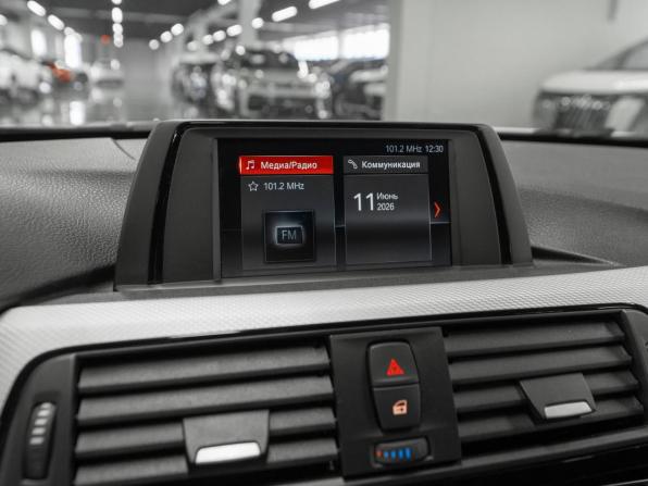 BMW 3 серии VI (F3x) Рестайлинг с пробегом 2017 года, цена 2 480 000 рублей, 140171 км, седан, Автокод Объявления