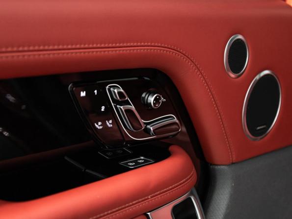 Land Rover Range Rover IV Рестайлинг с пробегом 2021 года, цена 9 399 000 рублей, 34961 км, внедорожник, Автокод Объявления