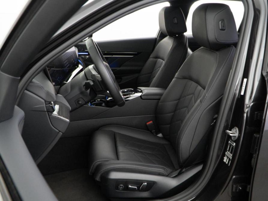 BMW 5 серии VIII (G60/G61/G68) Москва  - изображение 10