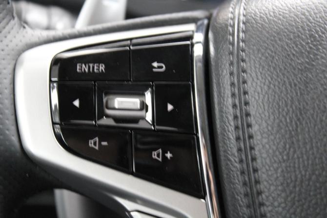 Mitsubishi Pajero Sport III Рестайлинг с пробегом 2021 года, цена 5 795 000 рублей, 2955 км, внедорожник, Автокод Объявления