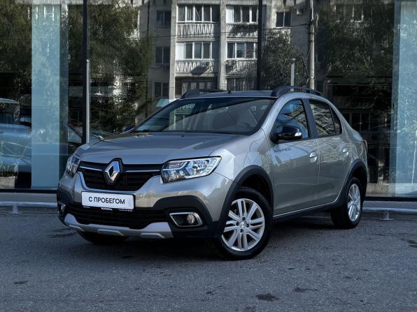 Renault Logan II Рестайлинг с пробегом 2022 года, цена 1 407 000 рублей, 22786 км, седан, Автокод Объявления