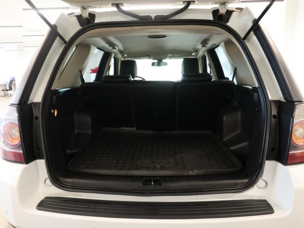Land Rover Freelander II Рестайлинг 2 с пробегом 2013 года, цена 1 293 000 рублей, 265439 км, внедорожник, Автокод Объявления