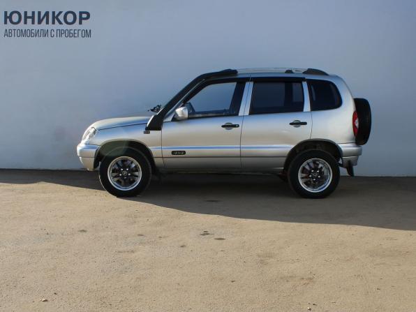 Chevrolet Niva I с пробегом 2003 года, цена 339 000 рублей, 234205 км, внедорожник, Автокод Объявления