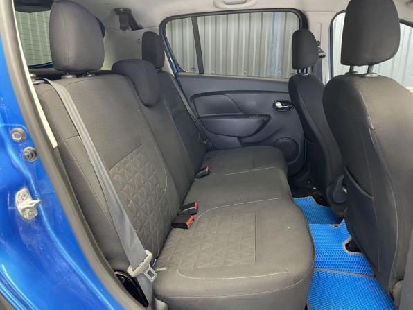 Renault Sandero II с пробегом 2015 года, цена 779 000 рублей, 121021 км, хэтчбек, Автокод Объявления