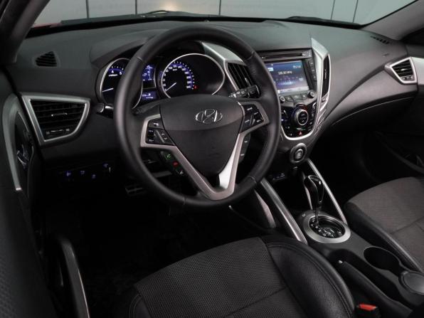 Hyundai Veloster I с пробегом 2014 года, цена 1 279 000 рублей, 265349 км, хэтчбек, Автокод Объявления