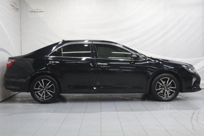 Toyota Camry VII (XV50) Рестайлинг 2 с пробегом 2018 года, цена 2 100 000 рублей, 248776 км, седан, Автокод Объявления