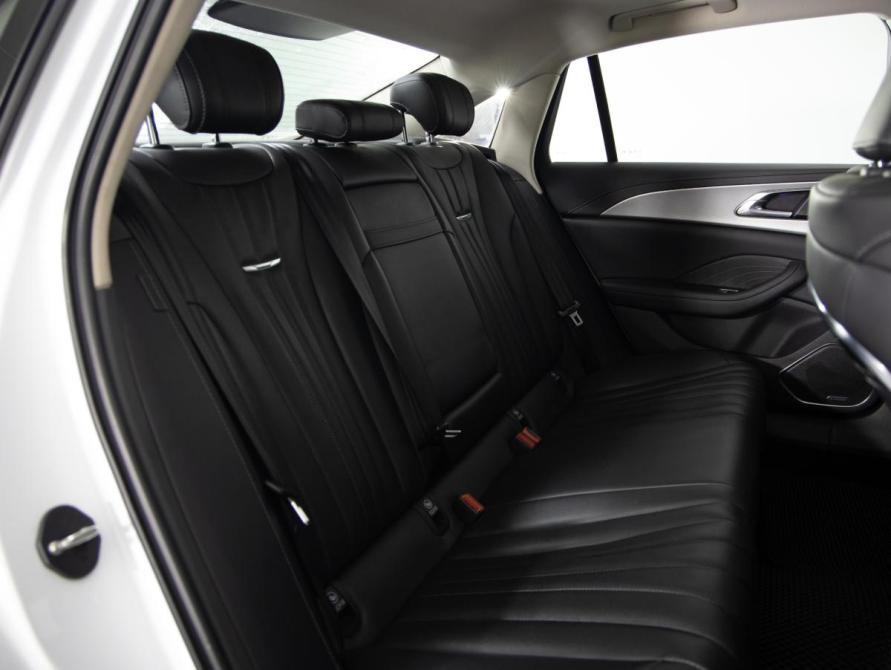 Hongqi H5 II Санкт-Петербург  - изображение 12
