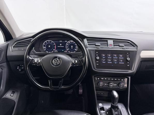 Volkswagen Tiguan II с пробегом 2017 года, цена 2 090 000 рублей, 171623 км, внедорожник, Автокод Объявления