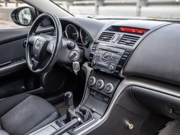 Mazda 6 II (GH) Рестайлинг с пробегом 2010 года, цена 898 000 рублей, 168051 км, седан, Автокод Объявления