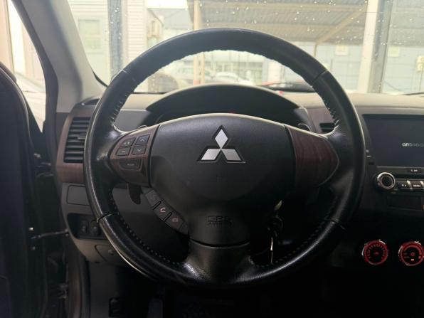 Mitsubishi Outlander II Рестайлинг с пробегом 2012 года, цена 1 190 000 рублей, 200863 км, внедорожник, Автокод Объявления