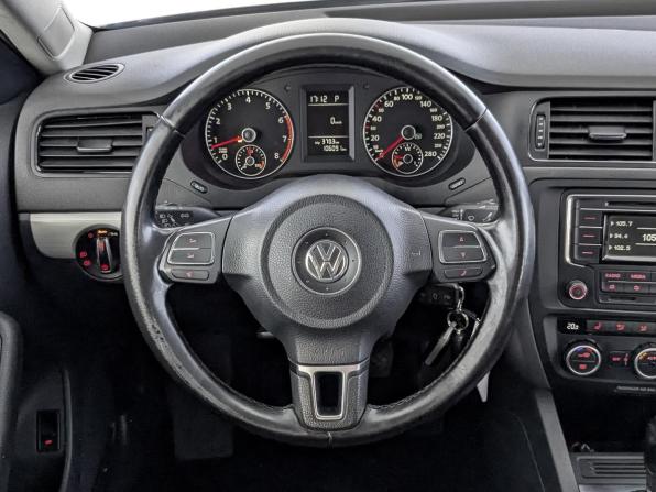 Volkswagen Jetta VI с пробегом 2014 года, цена 1 125 000 рублей, 106091 км, седан, Автокод Объявления