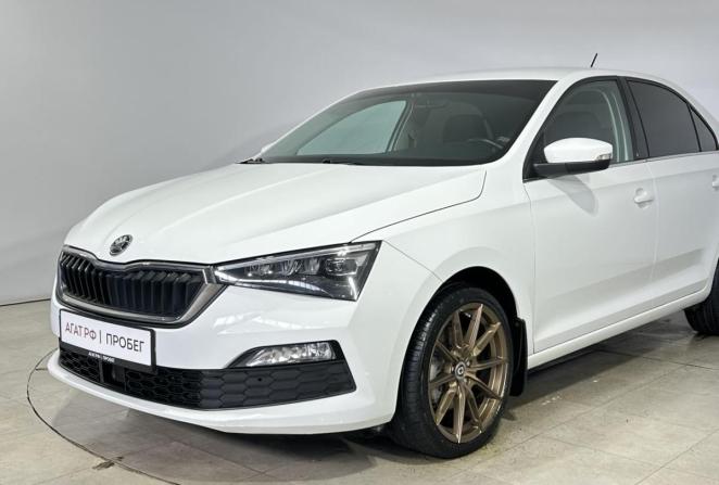 Skoda Rapid II с пробегом 2021 года, цена 1 820 000 рублей, 79600 км, лифтбек, Автокод Объявления