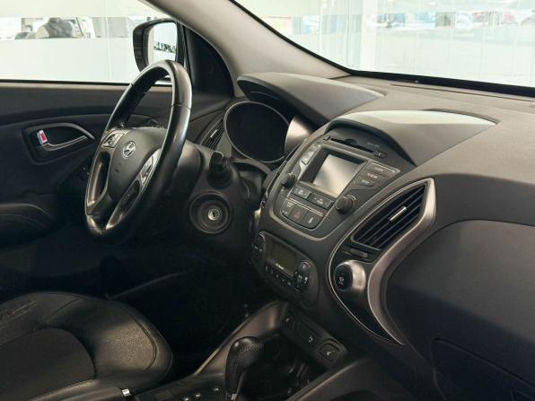 Hyundai ix35 I Рестайлинг с пробегом 2014 года, цена 1 597 000 рублей, 81951 км, внедорожник, Автокод Объявления
