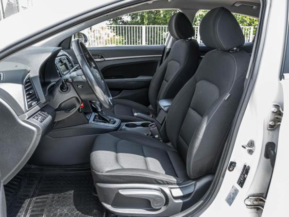 Hyundai Elantra VI (AD) с пробегом 2017 года, цена 1 540 000 рублей, 178308 км, седан, Автокод Объявления