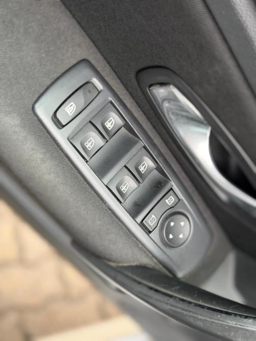 Renault Laguna III Череповец  - изображение 9
