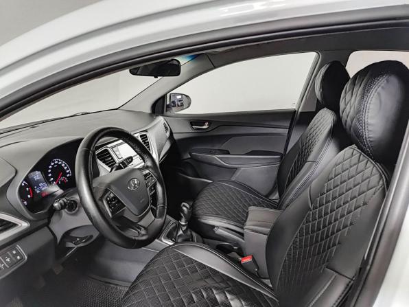Hyundai Solaris II с пробегом 2019 года, цена 1 220 000 рублей, 139424 км, седан, Автокод Объявления