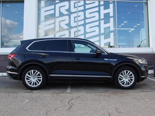 Volkswagen Touareg III с пробегом 2019 года, цена 3 949 000 рублей, 176991 км, внедорожник, Автокод Объявления