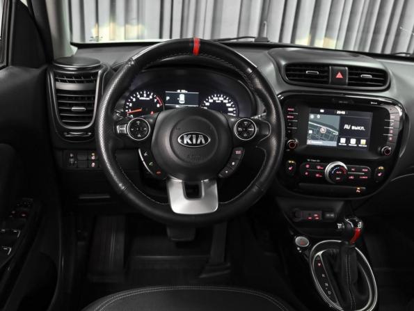Kia Soul II Рестайлинг с пробегом 2017 года, цена 1 698 000 рублей, 128342 км, хэтчбек, Автокод Объявления