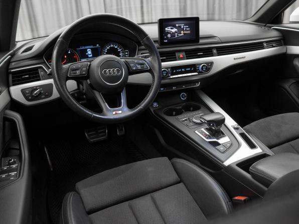 Audi A4 V (B9) с пробегом 2018 года, цена 2 250 000 рублей, 199950 км, седан, Автокод Объявления