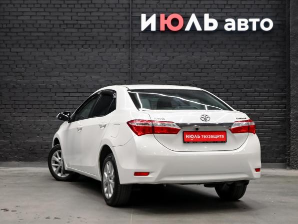 Toyota Corolla XI (E160 E170 E180) с пробегом 2014 года, цена 1 300 000 рублей, 180107 км, седан, Автокод Объявления