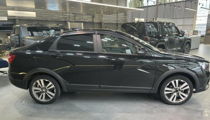 Lada (ВАЗ) Vesta I с пробегом 2021 года, цена 1 330 700 рублей, 36433 км, седан, Автокод Объявления