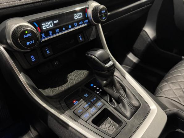 Toyota RAV4 V (XA50) с пробегом 2019 года, цена 2 940 000 рублей, 125001 км, внедорожник, Автокод Объявления