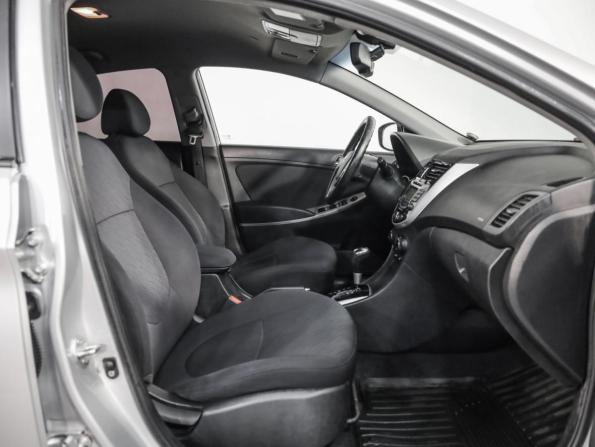 Hyundai Solaris I с пробегом 2012 года, цена 669 000 рублей, 236111 км, седан, Автокод Объявления