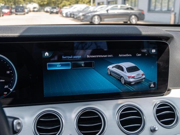 Mercedes-Benz E-Класс V (W213 S213 C238) Рестайлинг с пробегом 2020 года, цена 4 900 000 рублей, 55505 км, седан, Автокод Объявления