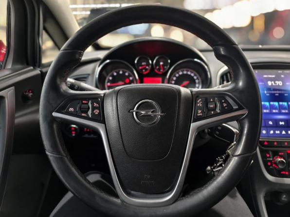 Opel Astra J Рестайлинг с пробегом 2012 года, цена 761 900 рублей, 174401 км, хэтчбек, Автокод Объявления