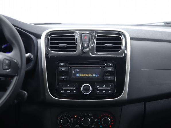 Renault Logan II с пробегом 2016 года, цена 690 000 рублей, 126368 км, седан, Автокод Объявления