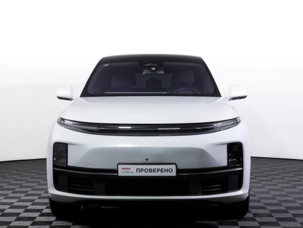 Li Auto (Lixiang) L7 I Рестайлинг с пробегом 2024 года, цена 6 590 000 рублей, 42000 км, внедорожник, Автокод Объявления