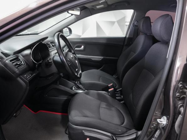 Kia Rio III Рестайлинг с пробегом 2016 года, цена 1 150 000 рублей, 140000 км, седан, Автокод Объявления