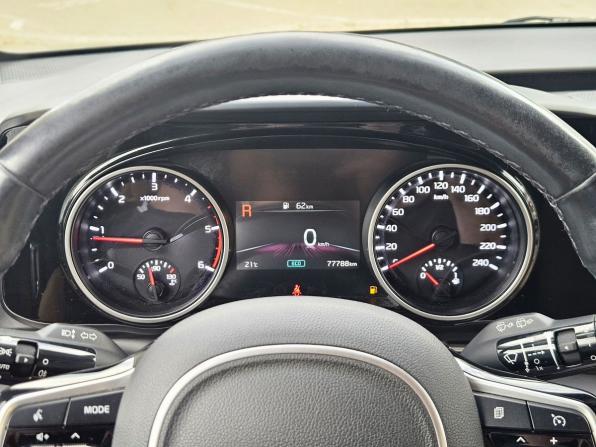 Kia Carnival IV с пробегом 2022 года, цена 3 495 000 рублей, 77500 км, минивэн, Автокод Объявления
