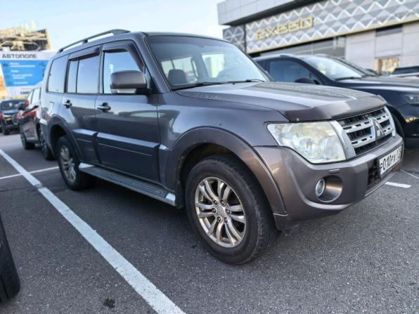 Mitsubishi Pajero IV Рестайлинг 1