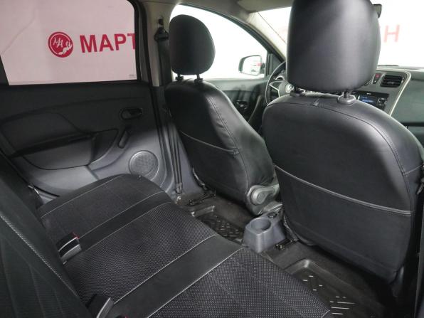 Renault Logan II Рестайлинг с пробегом 2019 года, цена 1 220 000 рублей, 55500 км, седан, Автокод Объявления